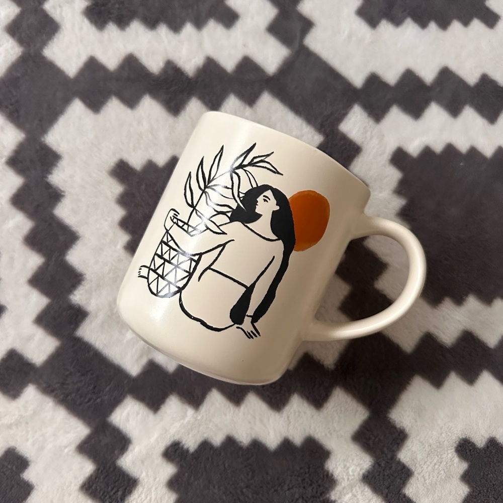 Opalhouse stoneware Cream Mug with Black and Orange Design